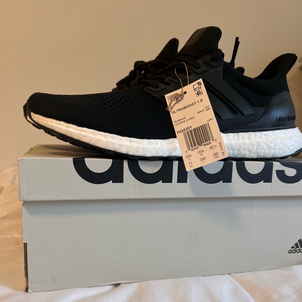 ADIDAS Ultraboost 1.0
